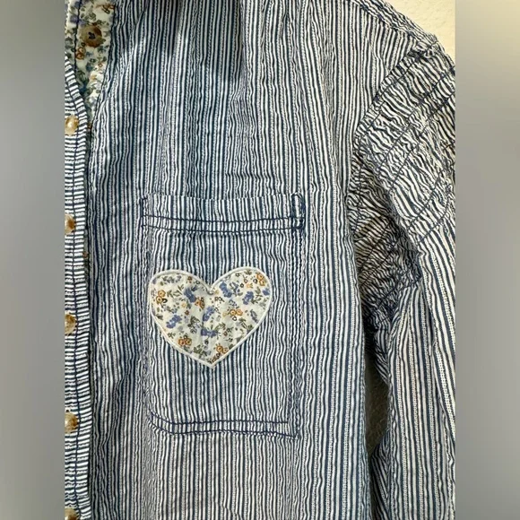 Pilcro Anthropologie Blue Striped Button Down Shirt Heart Patch Preppy Top XXS - Picture 4 of 7